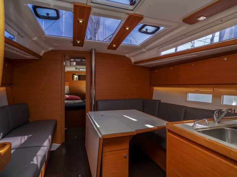 Sailboat rental with or without captain Dufour Olbia