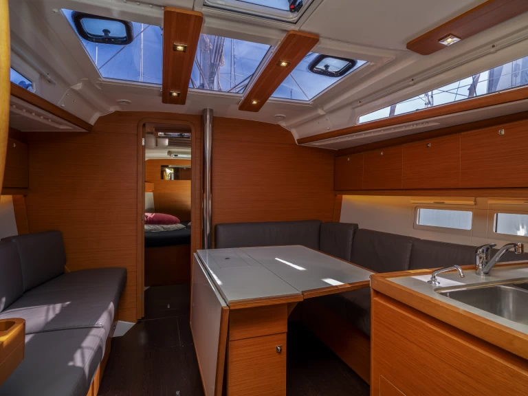 Sailboat rental with or without captain Dufour Olbia