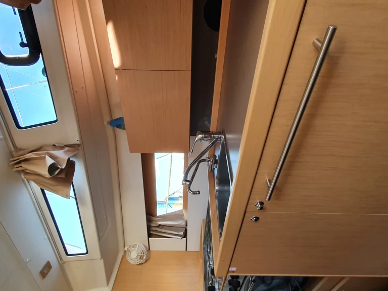 Sailboat rental in Olbia - Bénéteau Oceanis 38 (3/2)