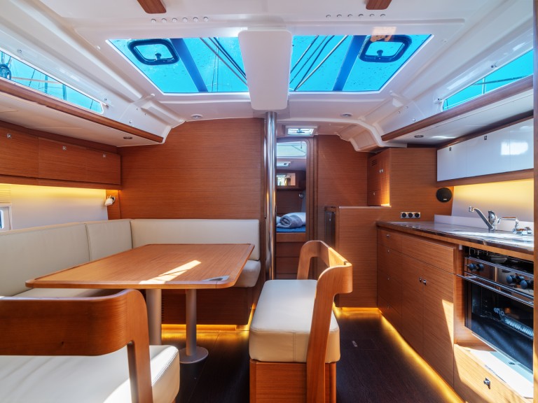 Bareboat Rental Sailboat Dufour with a boat licence