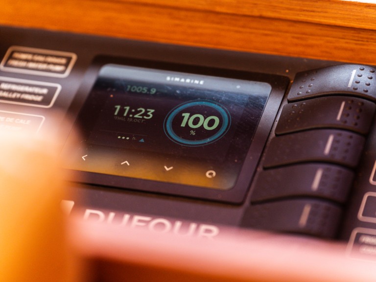 Dufour Dufour 56  in Olbia on SamBoat