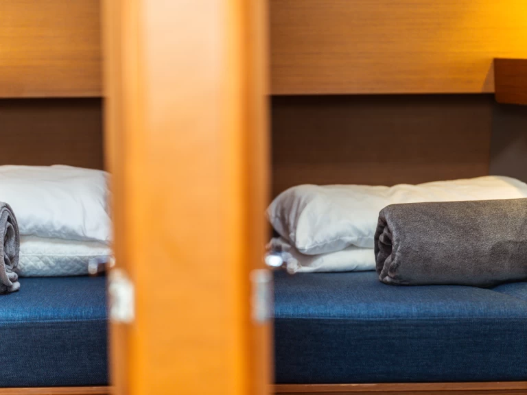 Rent a Jeanneau Sun Odyssey 490 Olbia