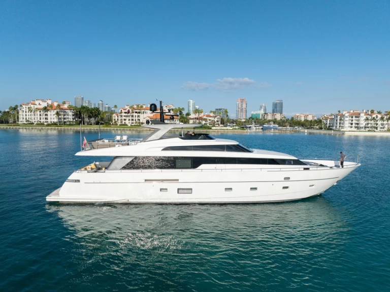 Luxury Yacht rental in Miami - San Lorenzo SL97