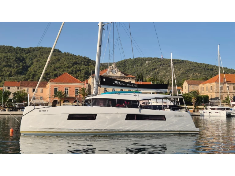 Boat rental Nautitech Nautitech 44 Open in Primošten on Samboat