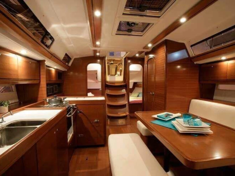 Sailboat rental in Tivat - Dufour Dufour 405