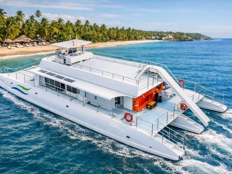 Custom - Trimarán 62 FT Trimaran in Coco Bay on SamBoat