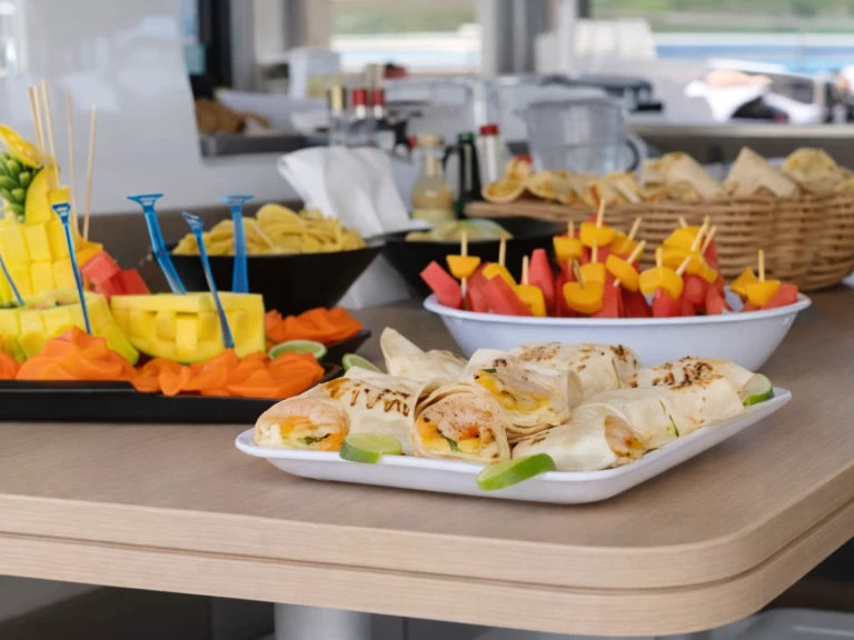 Rent a Bali Manta Ray 41 FT Flamingo