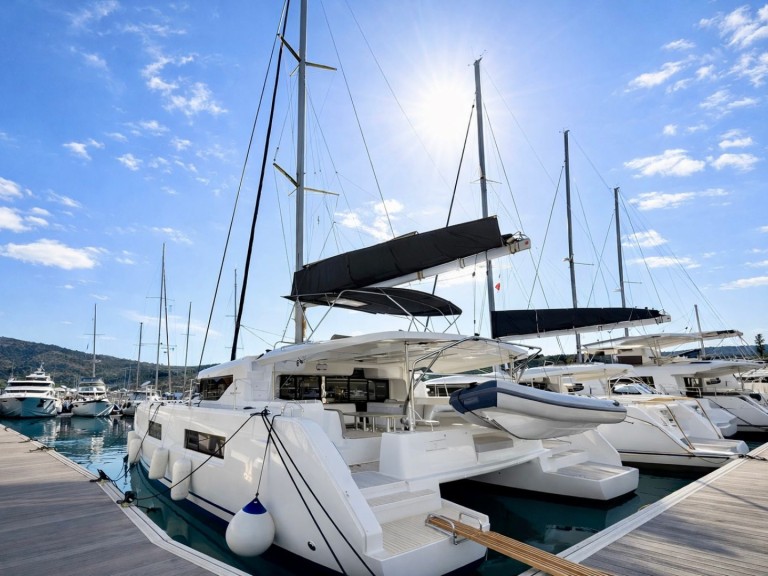Catamaran rental in Primošten - Lagoon Lagoon 46