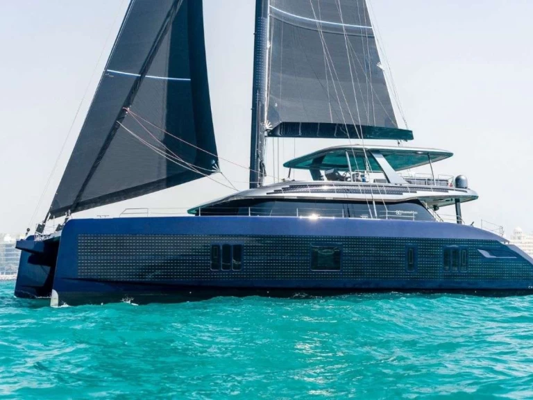 Luxury Yacht rental with or without captain Sunreef Mahé
