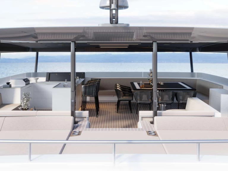 Yacht charter Bahamas cheap Star Island