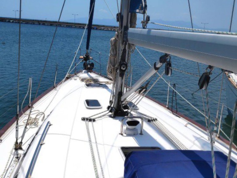 Rent a Bavaria Bavaria 44 Ávdira