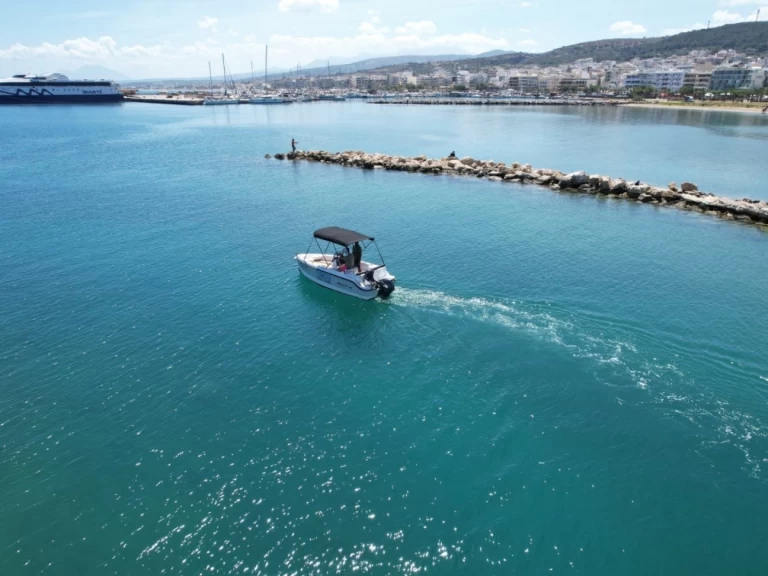 Compass 160e in Rethymno on SamBoat