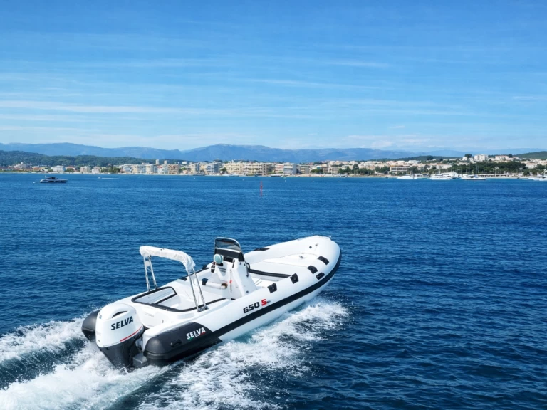 RIB for rent Antibes at the best price