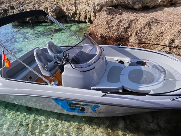 Yacht charter Sant Antoni de Portmany cheap Open 500 Classic