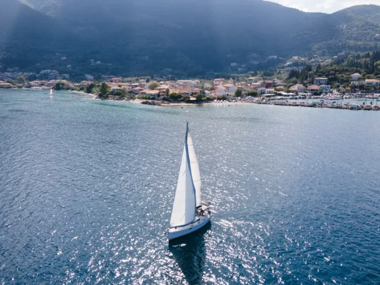 Sailboat rental in Nikiána - Jeanneau Sun Odyssey 36i