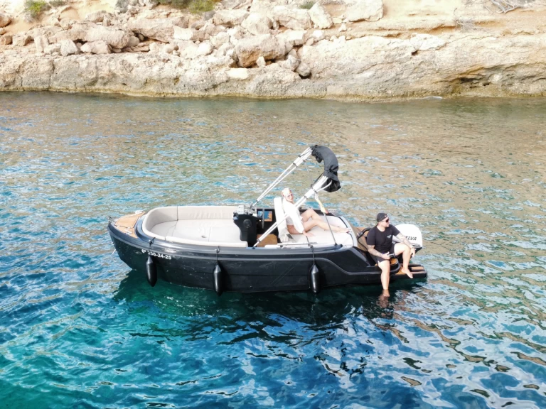 Rent a Mareti Open 500 Classic San Antonio Port