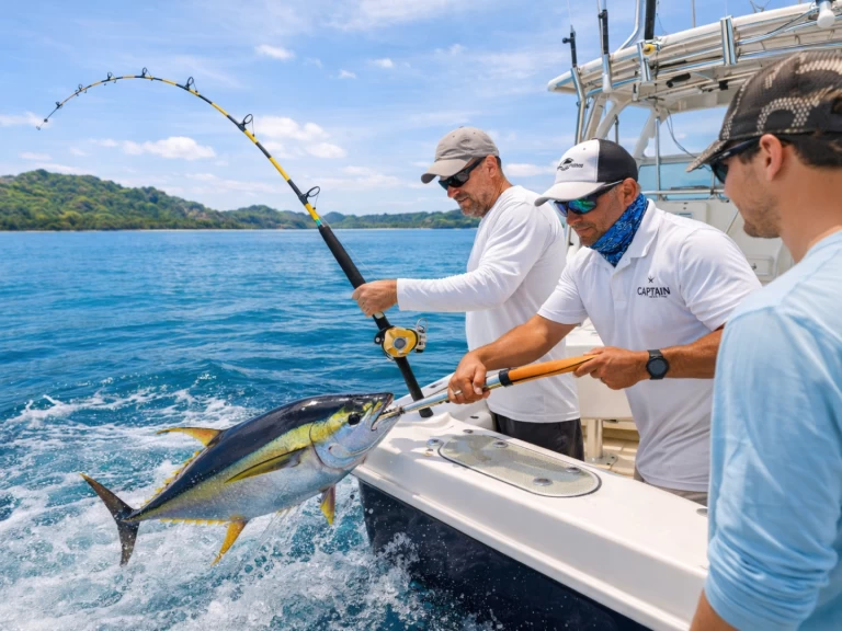 Yacht charter Bahía Culebra cheap Robalo 31 FT