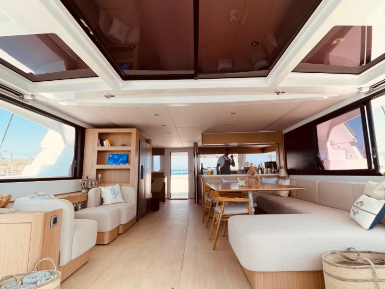 Catamaran rental in Porto Cervo - Bali Bali 5.8