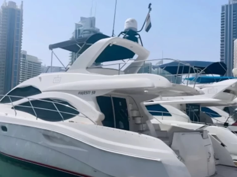 Luxury Yacht for rent Dubai Marina at the best price