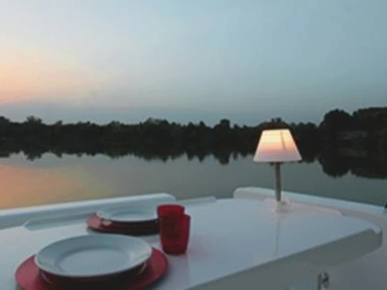 Motorboat for rent Precenicco at the best price