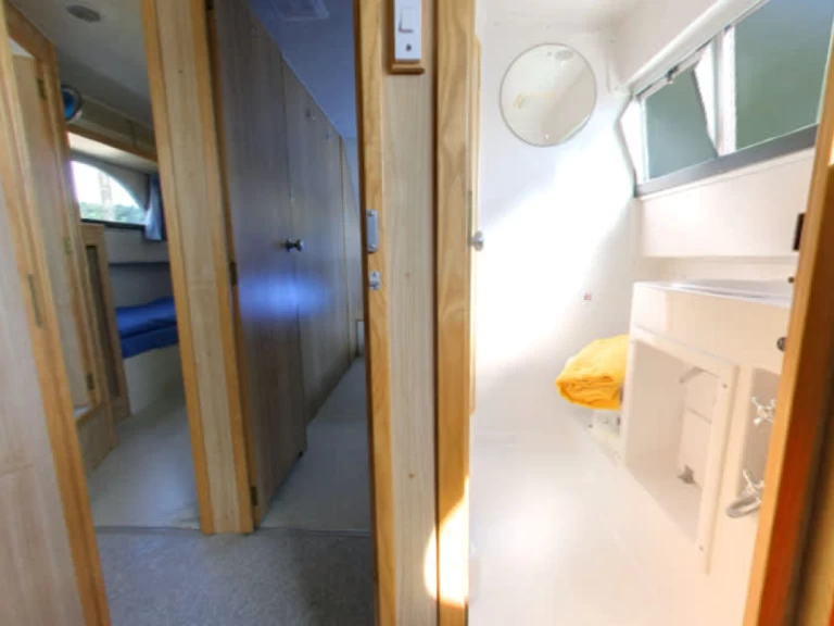 Motorboat for rent Boofzheim at the best price