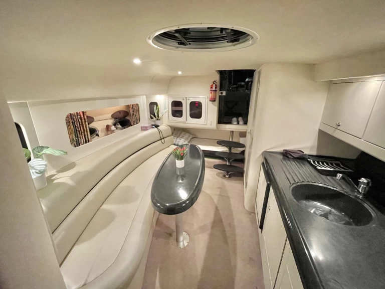 Rent a Wellcraft Excalibur 38 Le Barcarès