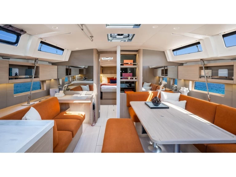 Sailboat for rent Cugnana Verde at the best price