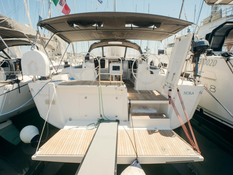 Bareboat Rental Sailboat Dufour with a boat licence