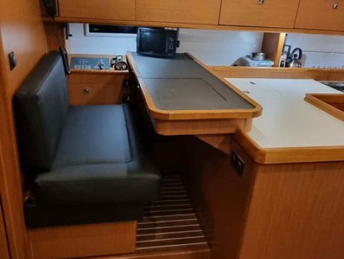 Sailboat rental in Mykonos (Island) - Bavaria Cruiser 51