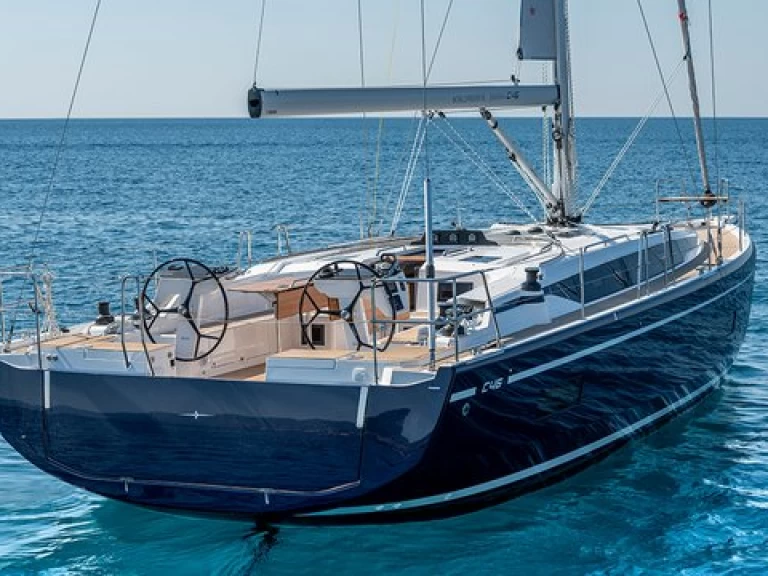 Bareboat Rental Sailboat Bavaria with a boat licence