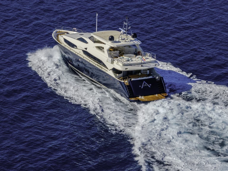 Rent a Sunseeker Sunseeker Yacht 34M Trogir