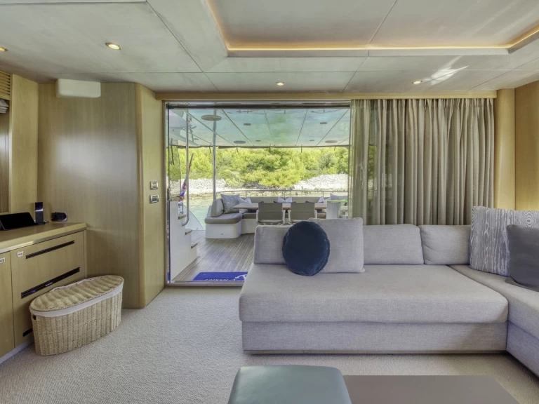 Princess Princess 85 charter bareboat or captained in  Trogir