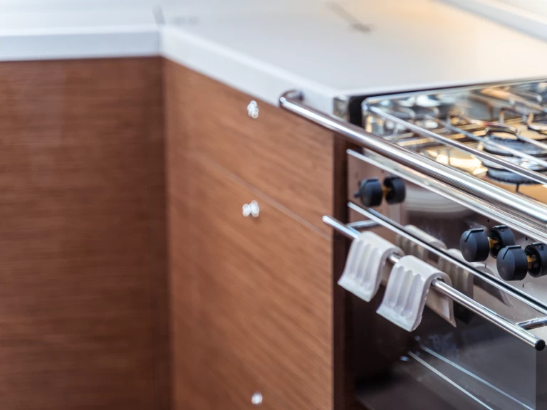 Sailboat for rent Olbia at the best price