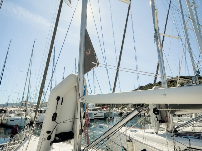 Bareboat Rental Sailboat Dufour with a boat licence