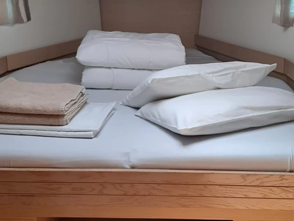 Sailboat rental in Trogir - D&D Yacht D&D Kufner 54.2