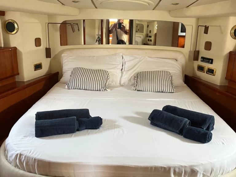 Bareboat Rental Luxury Yacht  with a boat licence