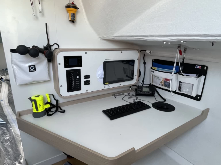 Jeanneau SUN FAST 30 in Lorient on SamBoat