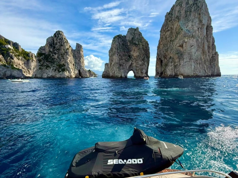 Bareboat Rental Luxury Yacht Primatist with a boat licence