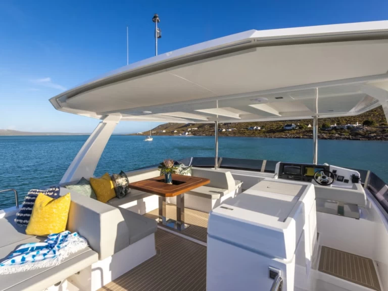 Motorboat rental in Cogolin - Leopard Leopard 46PC[G]