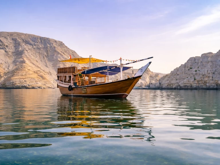 Yacht charter Khasab cheap custom