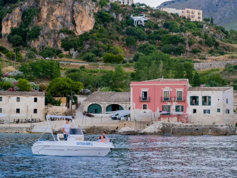 Motorboat rental in Castellammare del Golfo - bluline cantiere tancredi bluline