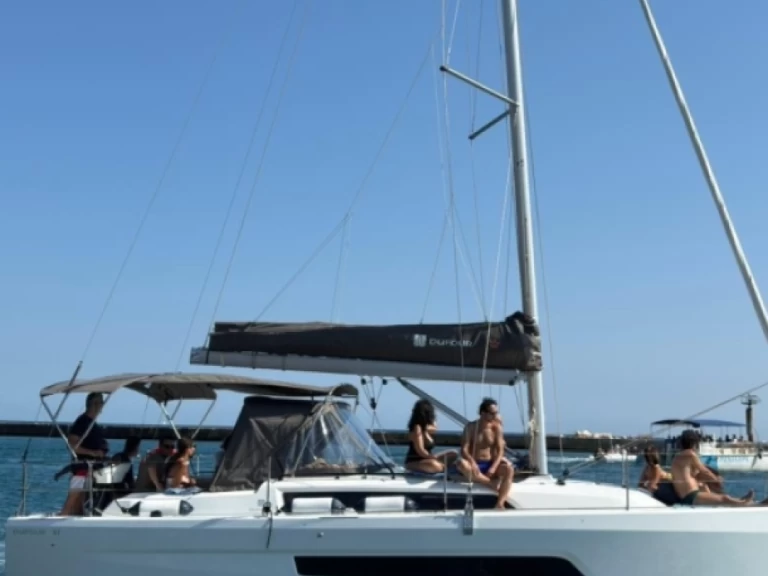 Yacht charter Castellammare del Golfo cheap Dufour 37
