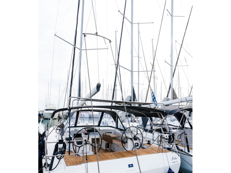 Sailboat rental with or without captain Bavaria Tourlos