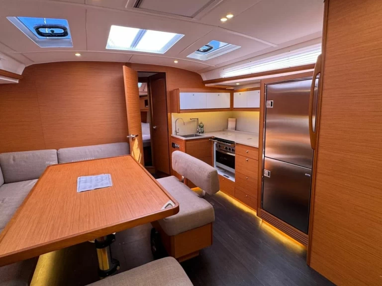 Bareboat Rental Sailboat Dufour with a boat licence