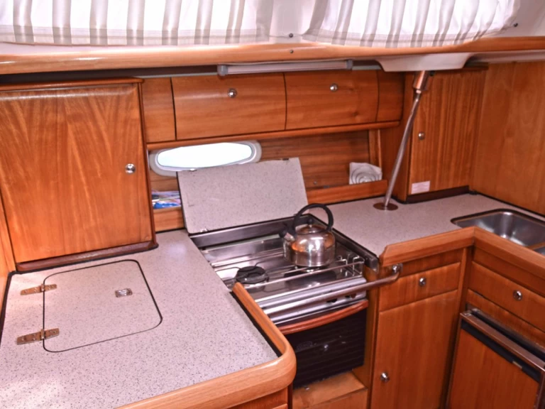 Sailboat rental with or without captain Bavaria Ávdira