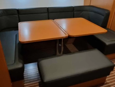 Rent a Bavaria Cruiser 51 Mykonos (Island)