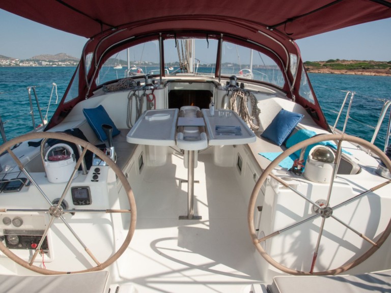 Sailboat rental with or without captain Bénéteau Kallithea