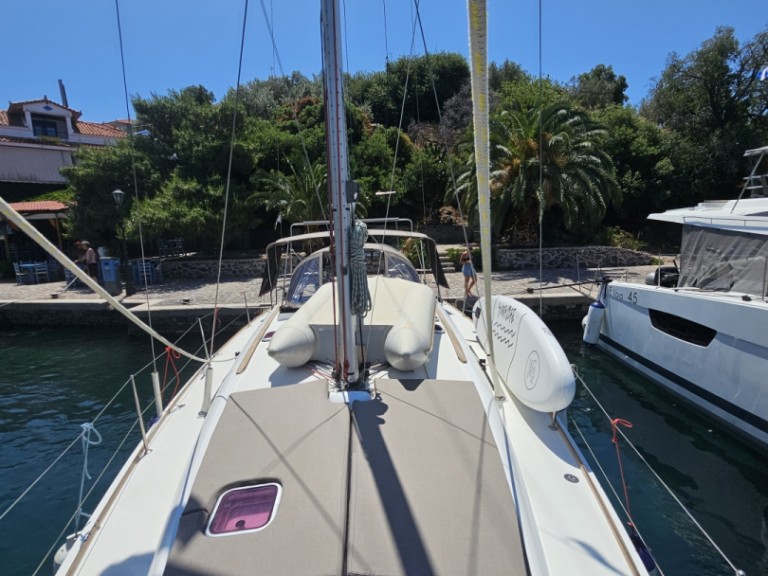 Boat rental Jeanneau Sun Odyssey 42i in Kallithea on Samboat