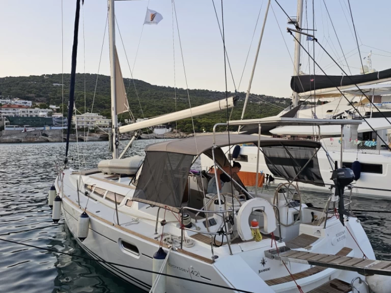 Yacht charter Kallithea cheap Sun Odyssey 42i