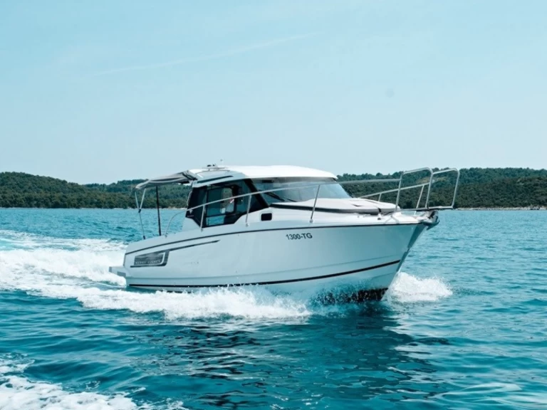 Rent a Jeanneau Merry Fisher 795 Trogir